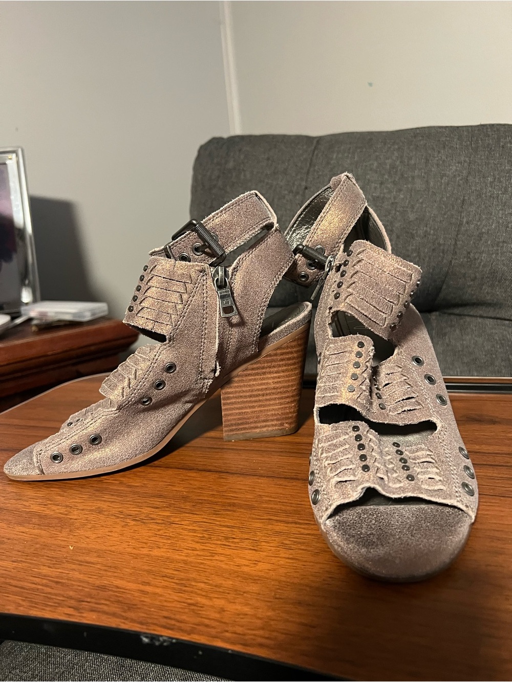 Latigo bronze shimmer leather  Cutout Block Heel Sandals